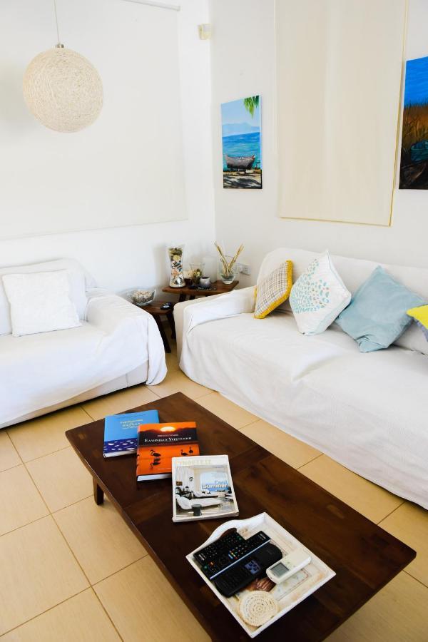 Riverland Beach Villa โปรทาราส ภายนอก รูปภาพ
