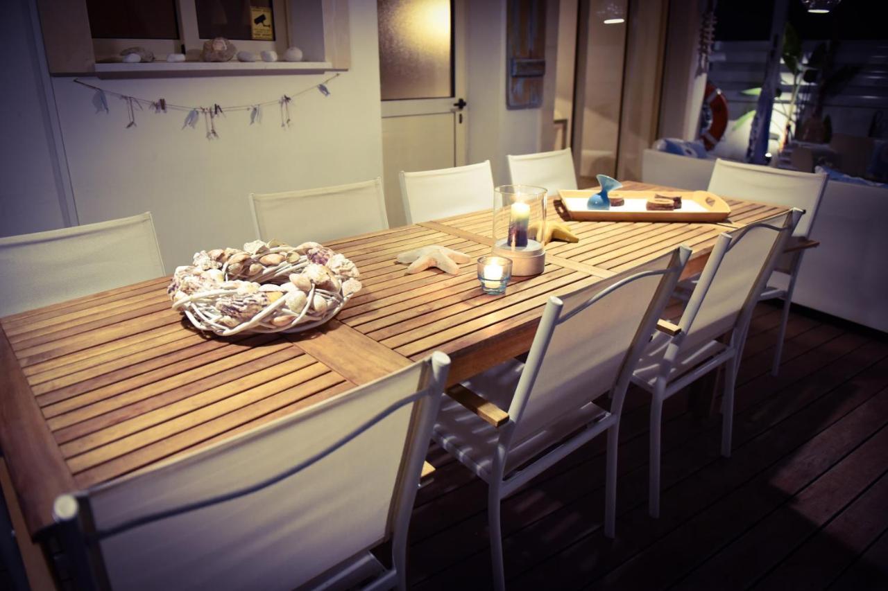 Riverland Beach Villa โปรทาราส ภายนอก รูปภาพ