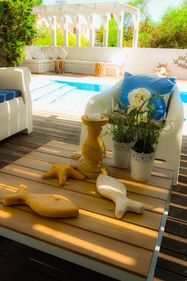 Riverland Beach Villa โปรทาราส ภายนอก รูปภาพ