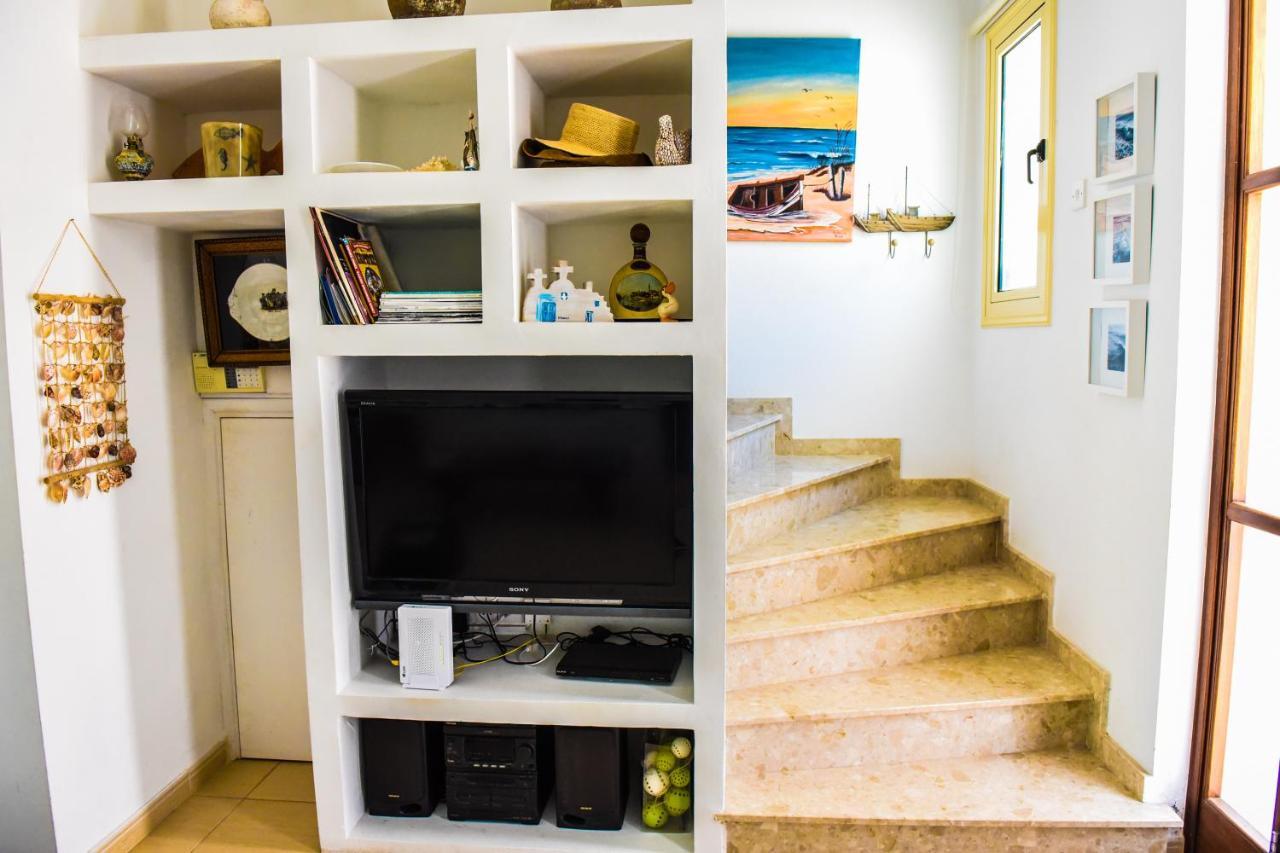 Riverland Beach Villa โปรทาราส ภายนอก รูปภาพ