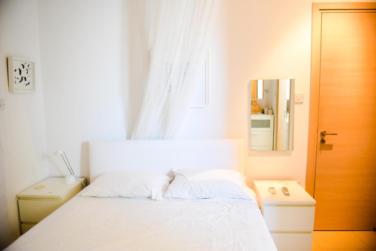 Riverland Beach Villa โปรทาราส ภายนอก รูปภาพ