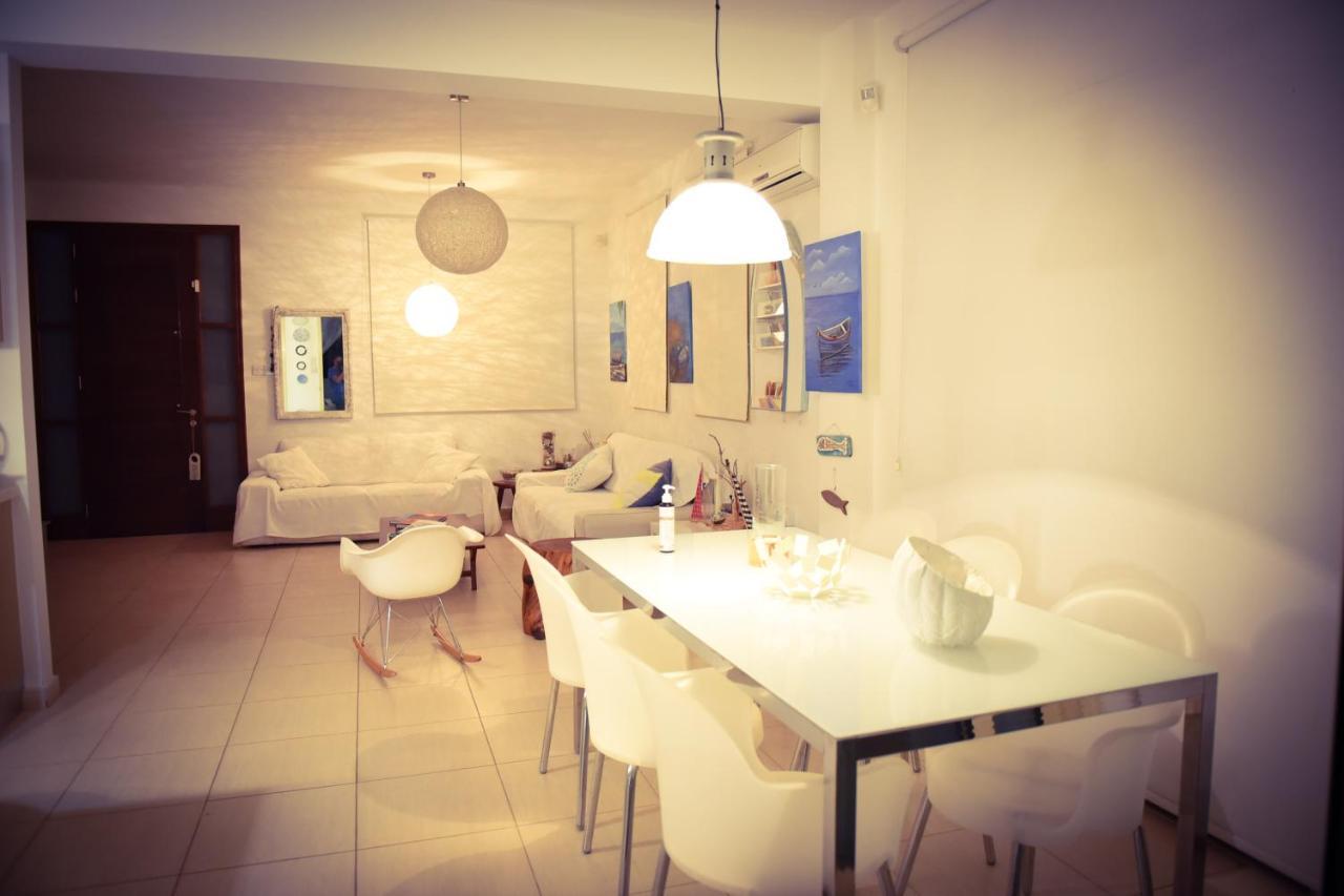 Riverland Beach Villa โปรทาราส ภายนอก รูปภาพ